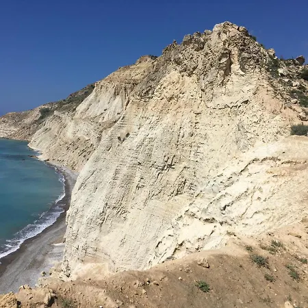 וילה Alicia With Priv Pool, Beautiful Garden And Shady Veranda- 5 Min To The פאהיה