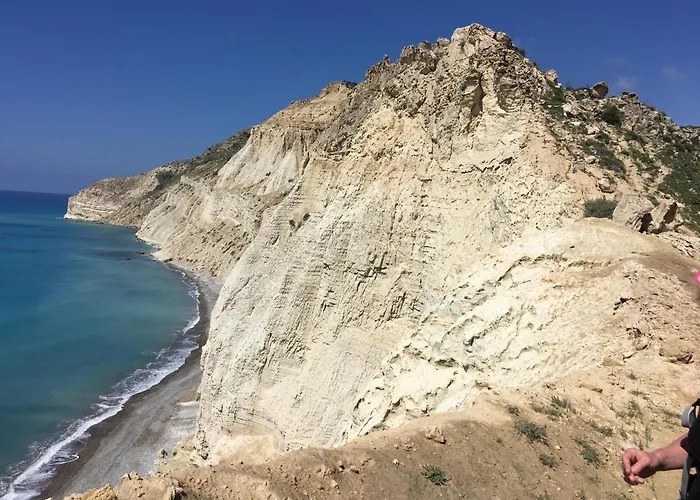 Vila Alicia With Priv Pool, Beautiful Garden And Shady Veranda- 5 Min To The Pegeia