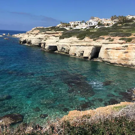 Alicia With Priv Pool, Beautiful Garden And Shady Veranda- 5 Min To The *