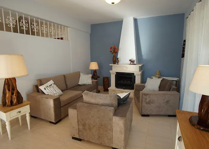 Alicia With Priv Pool, Beautiful Garden And Shady Veranda- 5 Min To The فيلة